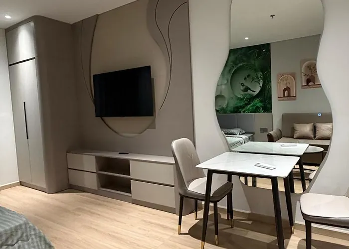 Aparthotel The *